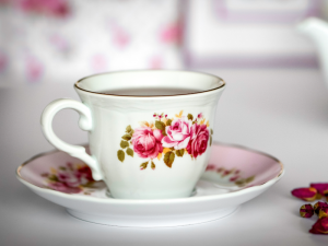 清理茶垢讓茶杯煥然一新