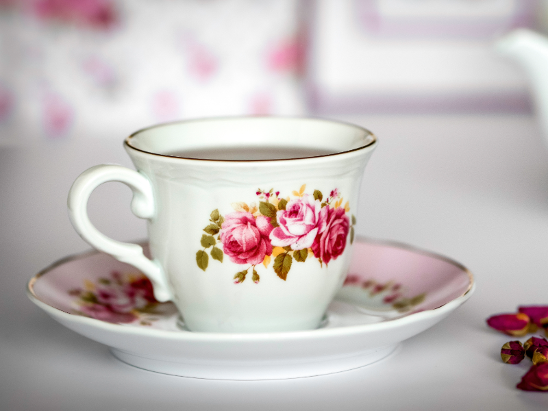 清理茶垢讓茶杯煥然一新